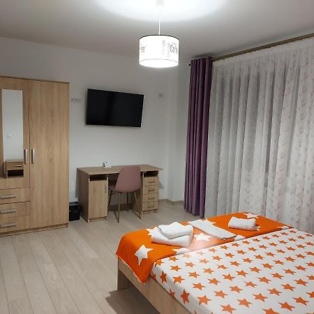 Appartamento Bya Brown Valea Lupului  Esterno foto