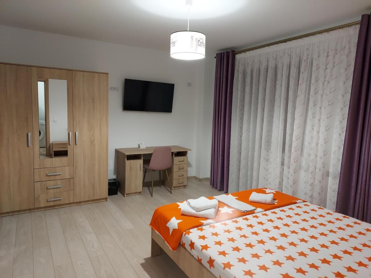 Appartamento Bya Brown Valea Lupului  Esterno foto
