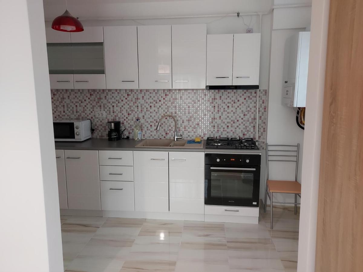 Appartamento Bya Brown Valea Lupului  Esterno foto