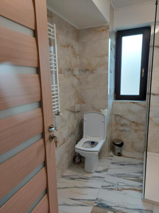 Appartamento Bya Brown Valea Lupului  Esterno foto