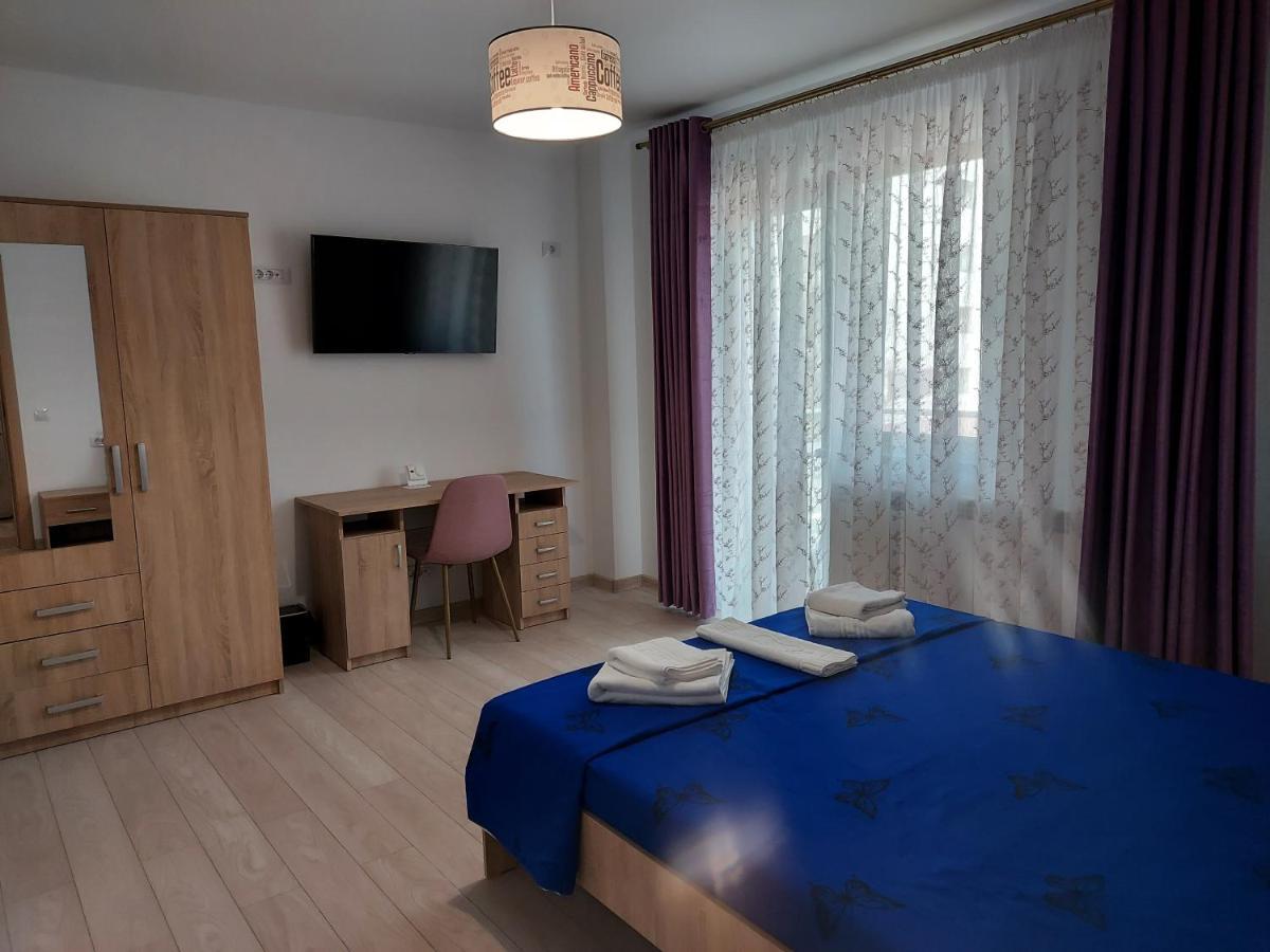 Appartamento Bya Brown Valea Lupului  Esterno foto