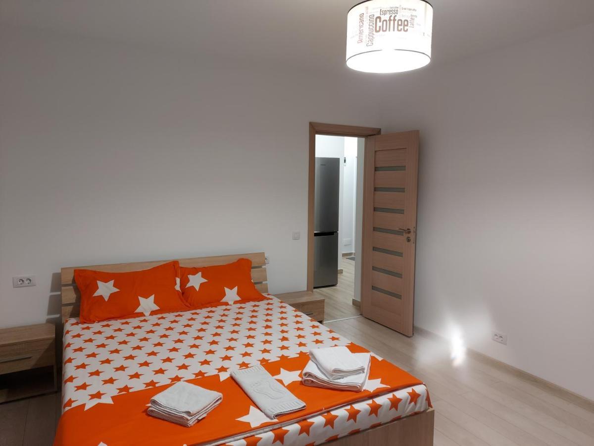 Appartamento Bya Brown Valea Lupului  Esterno foto