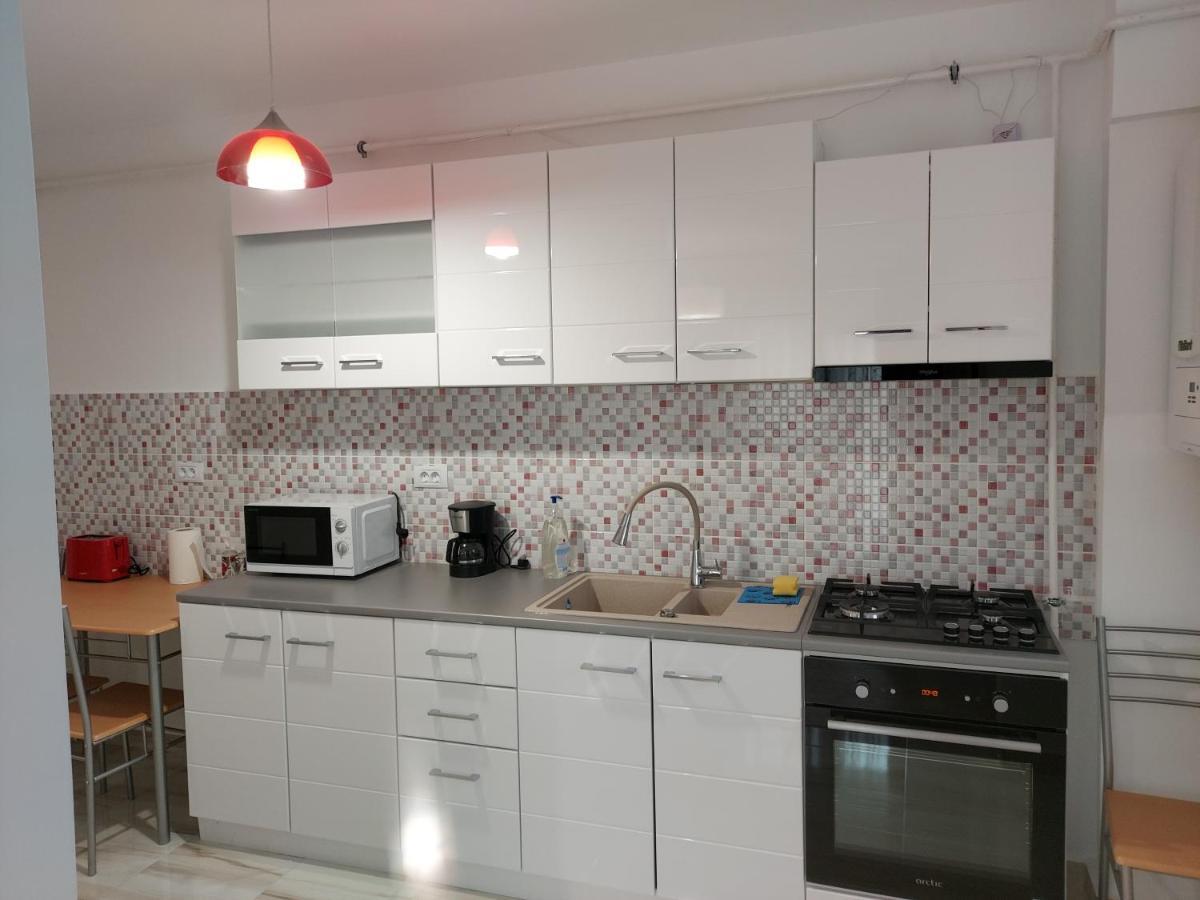 Appartamento Bya Brown Valea Lupului  Esterno foto