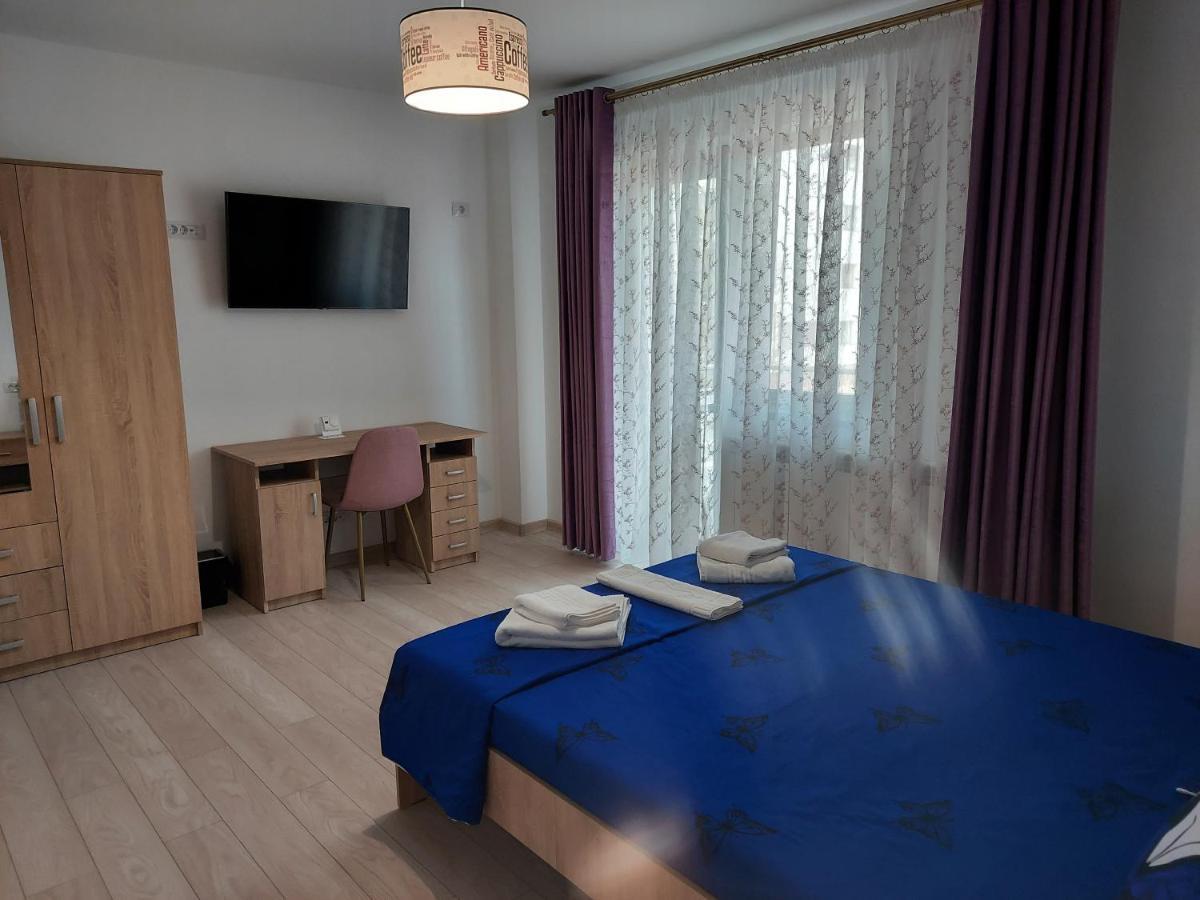 Appartamento Bya Brown Valea Lupului  Esterno foto